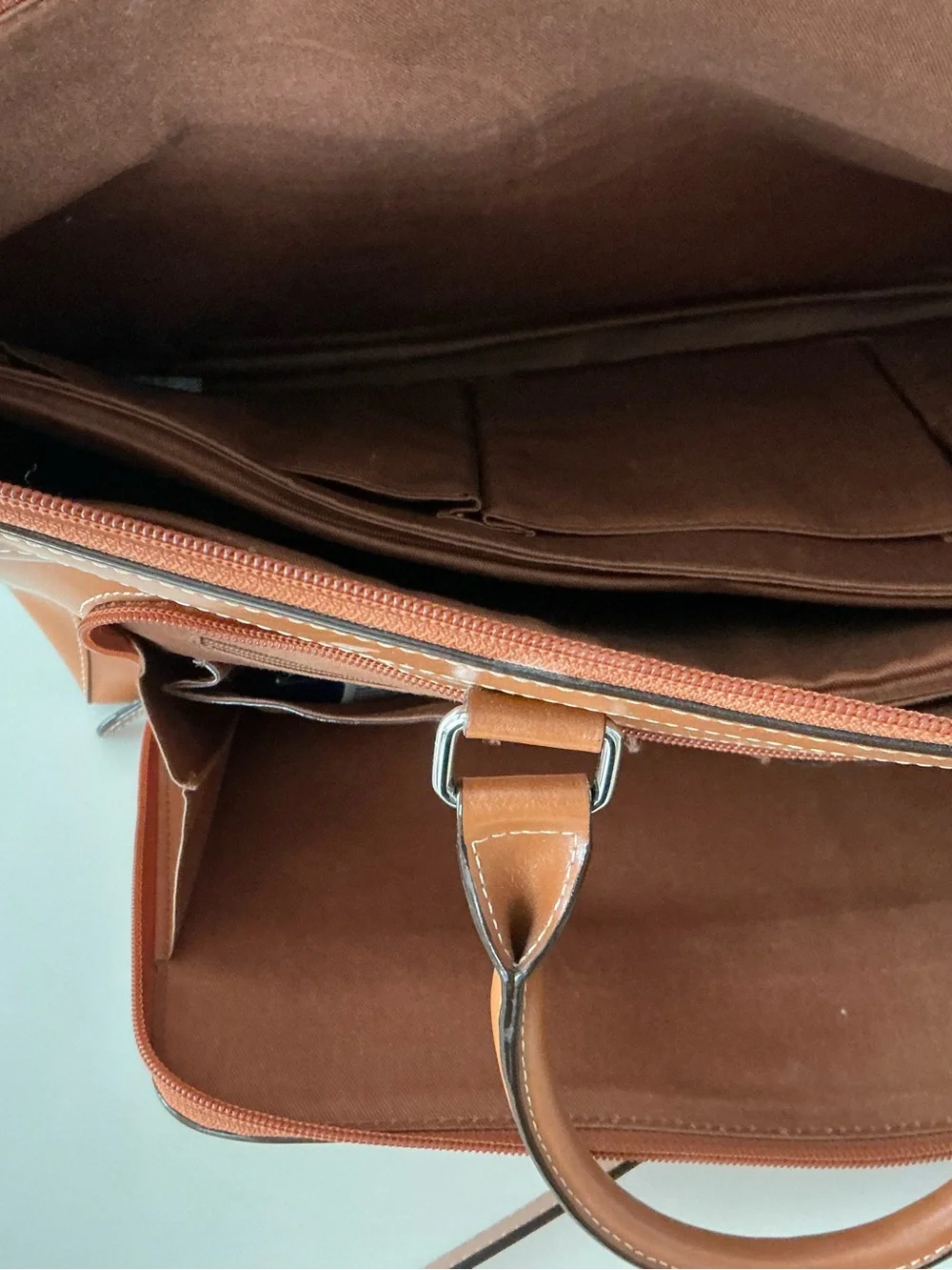 Lodis structured briefcase
